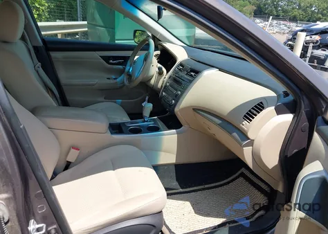 2015 Nissan Altima 2.5 z USA, uszkodzony, nr VIN 1N4AL3AP8FC568499